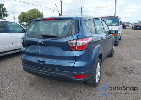 2018 Ford Escape S z USA, uszkodzony, nr VIN 1FMCU0F79JUB71812